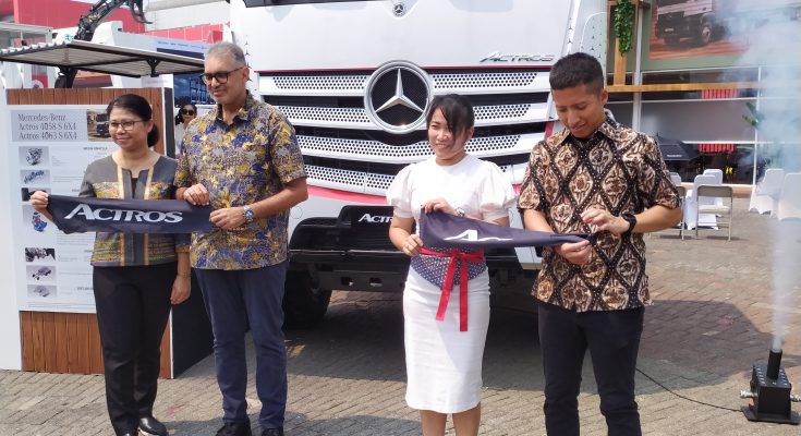 DCVI Perkenalkan Actros dan Axor Baru, Daimler