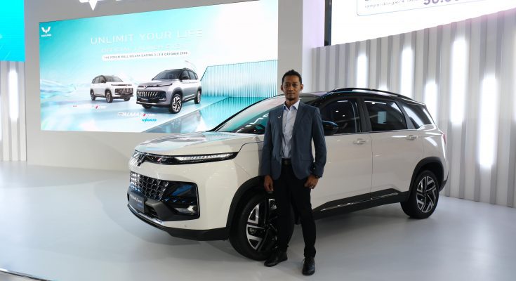 Wuling Motors (Wuling)  resmi memasarkan