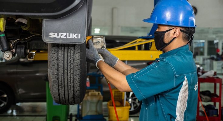 Pelanggan Suzuki yang mempercayakan pengecekan