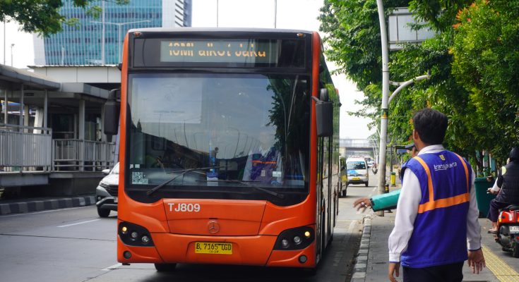 Mulai Kamis (22/2), PT Transportasi Jakarta (Transjakarta) 