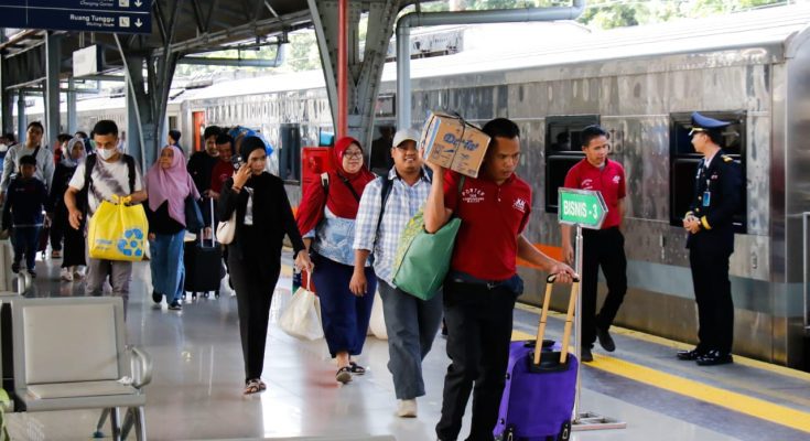 PT KAI Daop 1 Jakarta akan melakukan pengaturan pola operasi