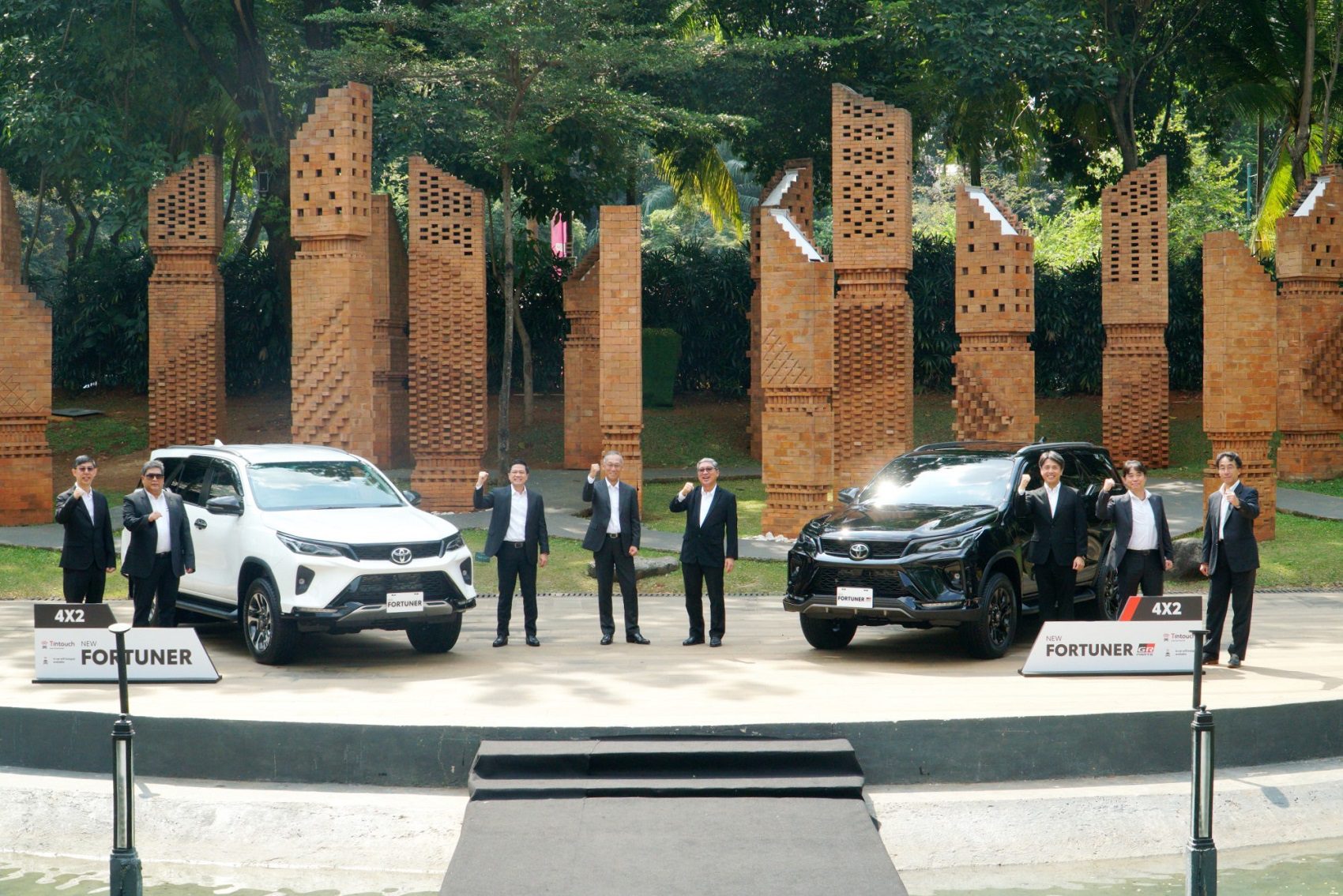 PT Toyota-Astra Motor (TAM) menghadirkan New Fortuner