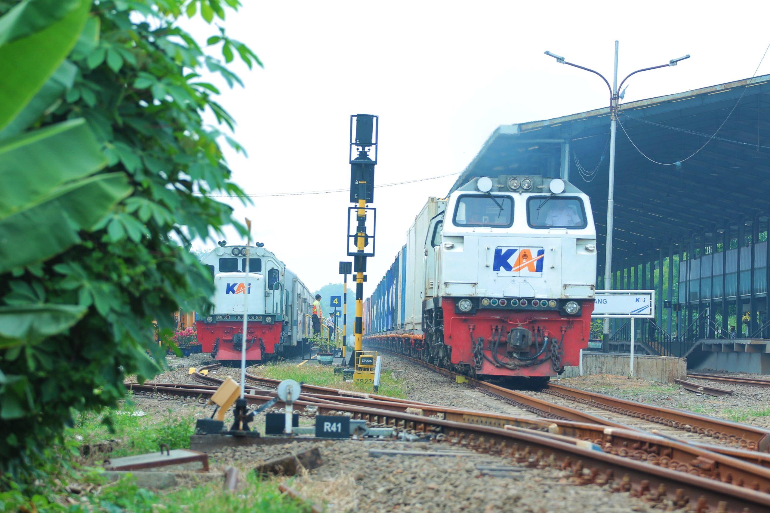 Kereta Api Blambangan berangkat dari Stasiun