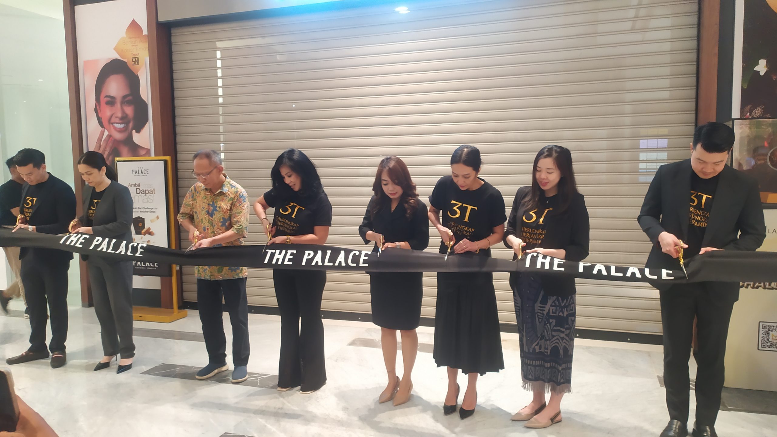 The Palace Jeweler, merek perhiasan emas dan berlian