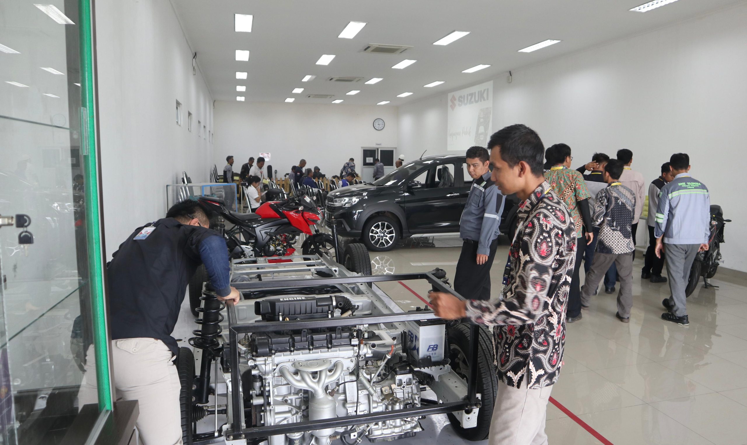 PT Suzuki Indomobil Sales (SIS) turut berkontribusi lewat aktivitas Corporate Social Responsibility