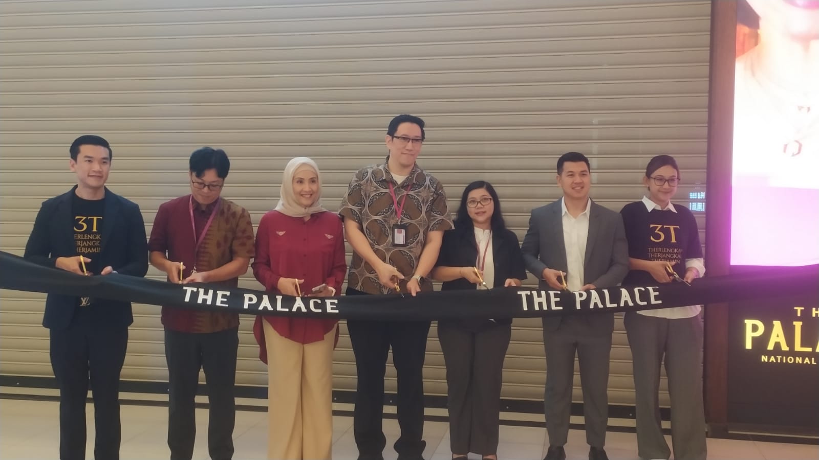 The Palace Jeweler, merek perhiasan emas dan berlian