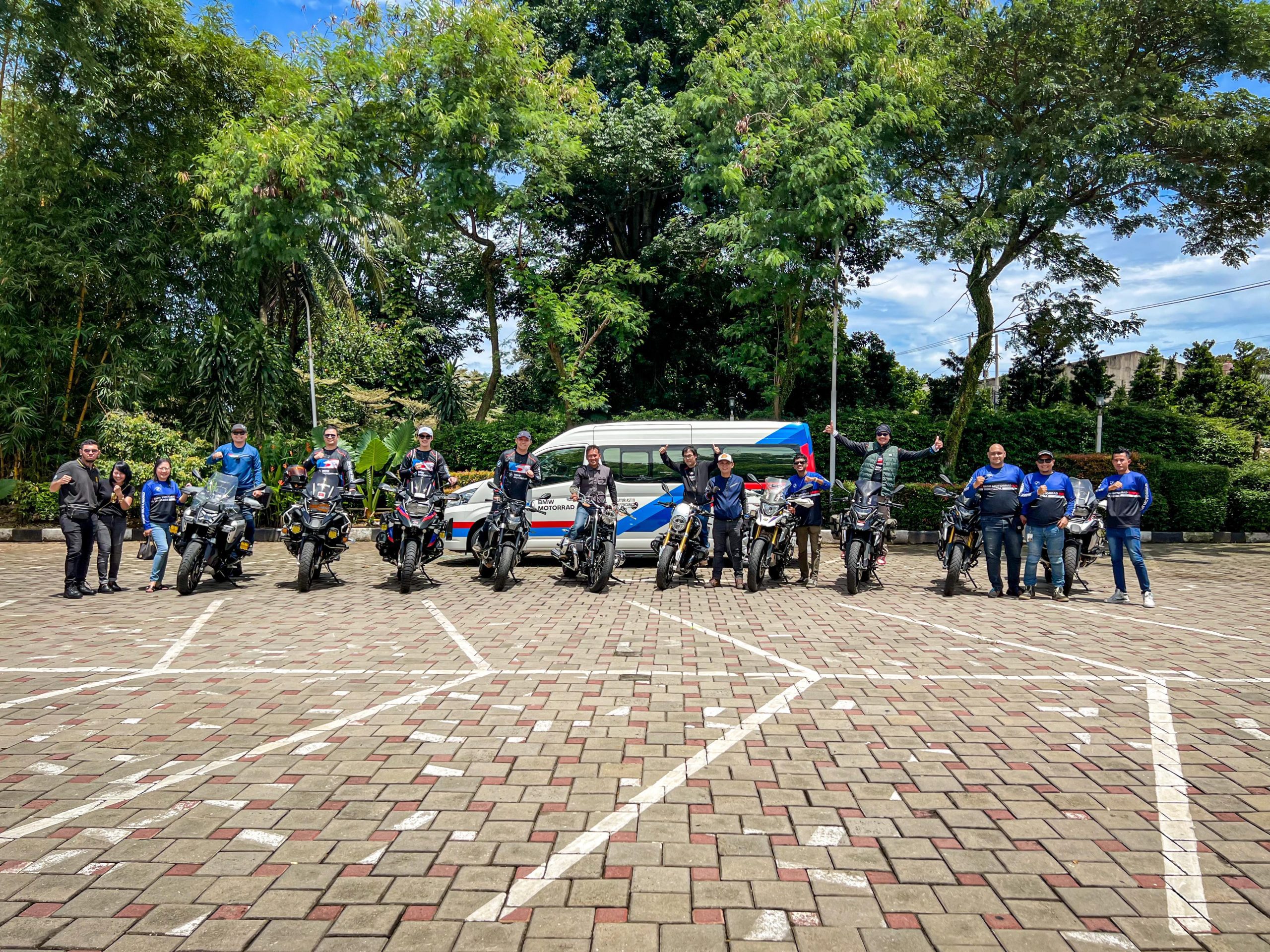 PT. Layur Astiti Bumi Kencana selaku importir dan distributor BMW Motorrad